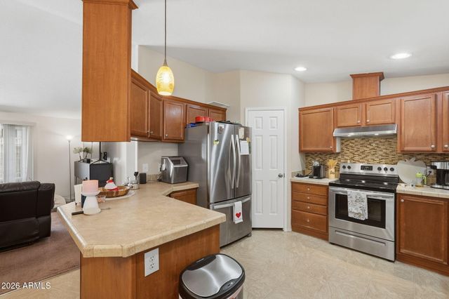 1355 W 4TH Avenue, Apache Junction, AZ 85120