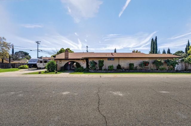 500 Ohlson St, Yuba City, CA 95991