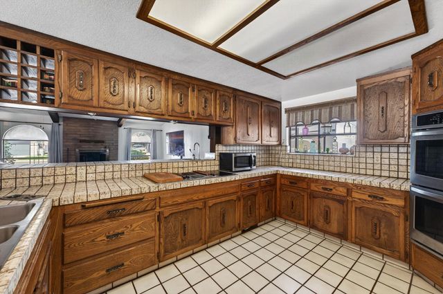 500 Ohlson St, Yuba City, CA 95991