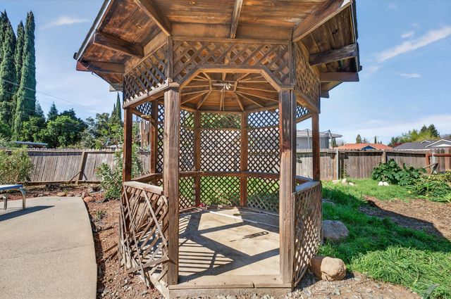 500 Ohlson St, Yuba City, CA 95991