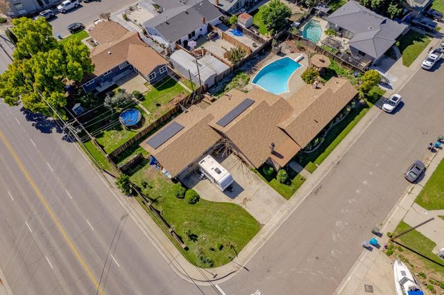 500 Ohlson St, Yuba City, CA 95991