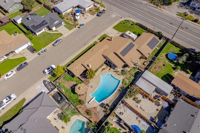 500 Ohlson St, Yuba City, CA 95991