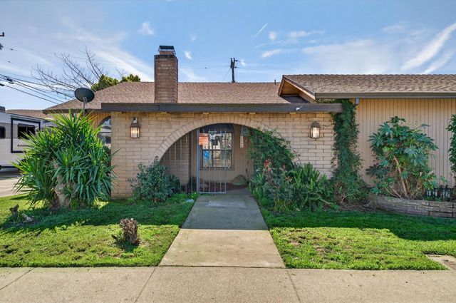 500 Ohlson St, Yuba City, CA 95991