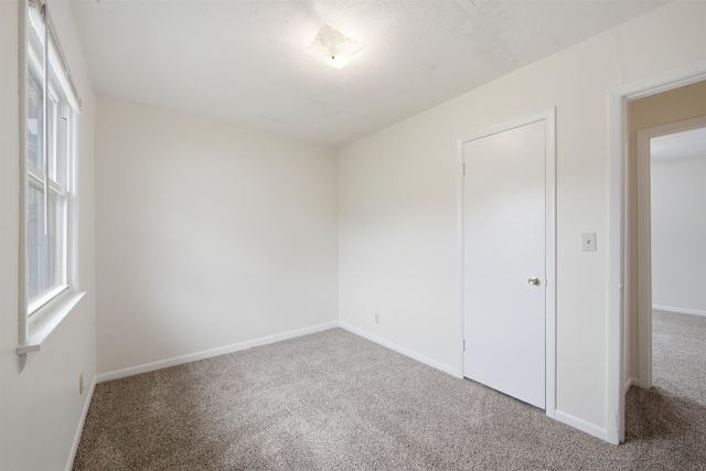 6654 N Longmont St, Park City, KS 67219