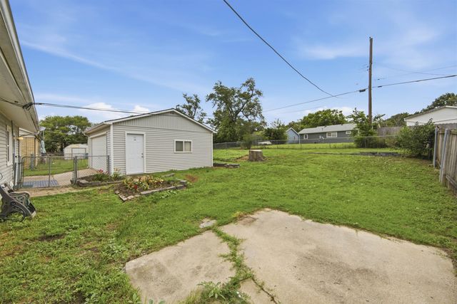 6654 N Longmont St, Park City, KS 67219