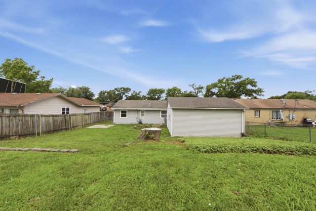 6654 N Longmont St, Park City, KS 67219