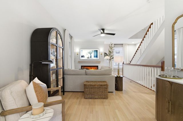 53 E Prescott Street, Columbus, OH 43215