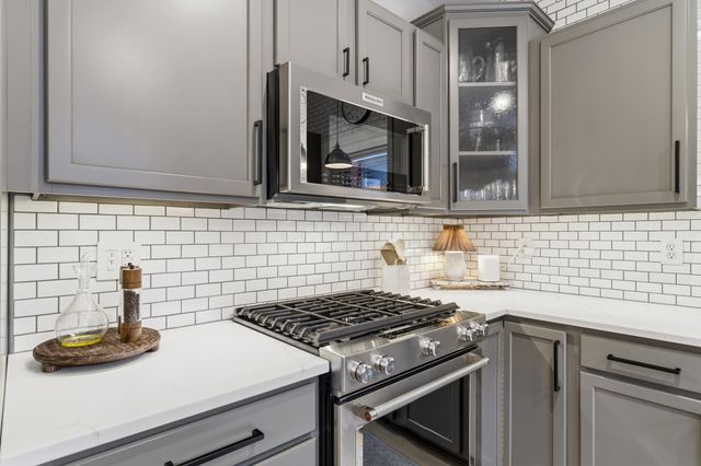 53 E Prescott Street, Columbus, OH 43215