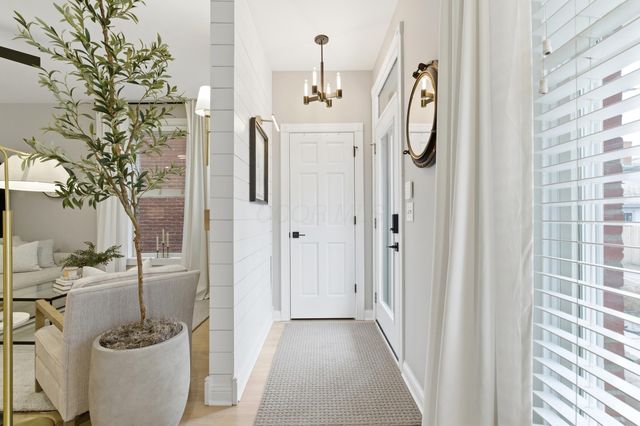 53 E Prescott Street, Columbus, OH 43215