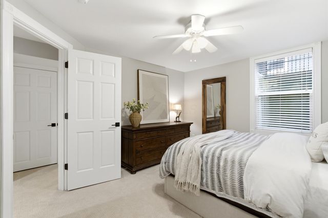 53 E Prescott Street, Columbus, OH 43215