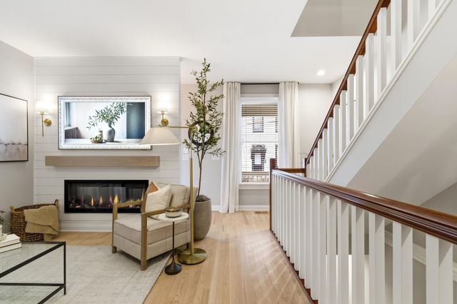 53 E Prescott Street, Columbus, OH 43215