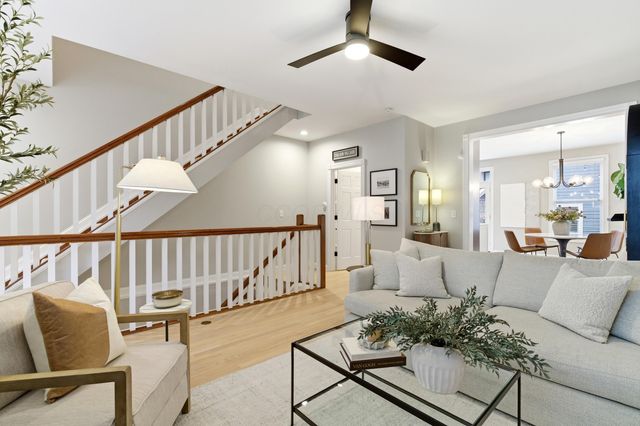 53 E Prescott Street, Columbus, OH 43215