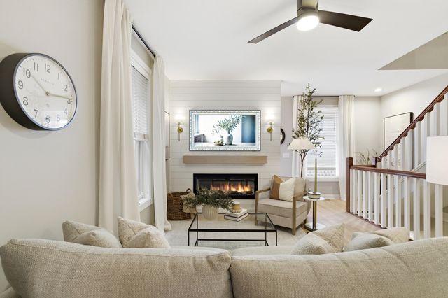 53 E Prescott Street, Columbus, OH 43215