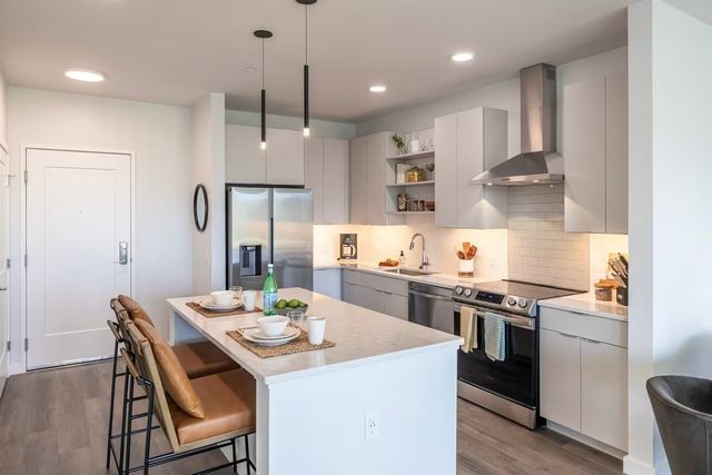 305 Winter Street 739, Waltham, MA 02451