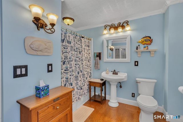 153 Country Club Road, Middletown, CT 06457