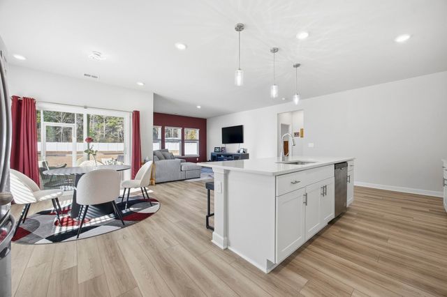 964 Maya Layne Dr., Little River, SC 29566