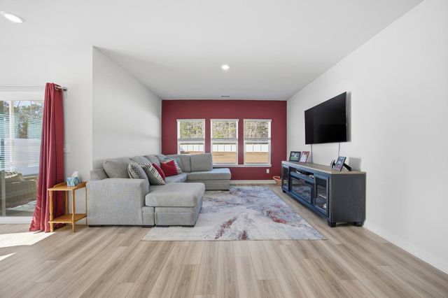 964 Maya Layne Dr., Little River, SC 29566