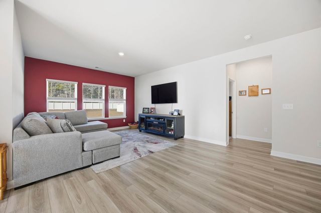 964 Maya Layne Dr., Little River, SC 29566