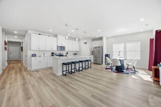 964 Maya Layne Dr., Little River, SC 29566