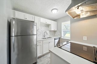 2501 Gulf Freeway 7A, Dickinson, TX 77539