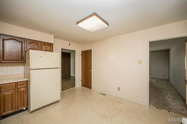 3705 Seville Drive, Florissant, MO 63033