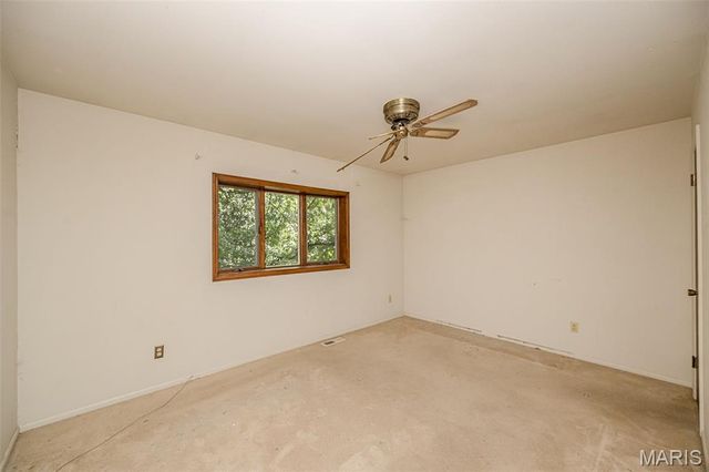 3705 Seville Drive, Florissant, MO 63033