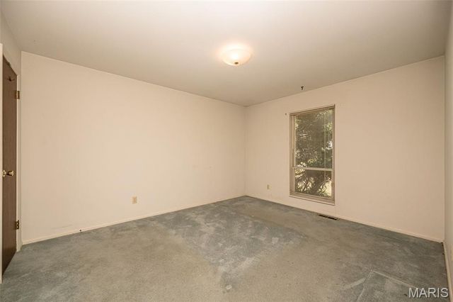 3705 Seville Drive, Florissant, MO 63033