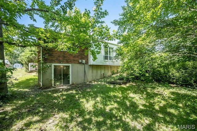 3705 Seville Drive, Florissant, MO 63033