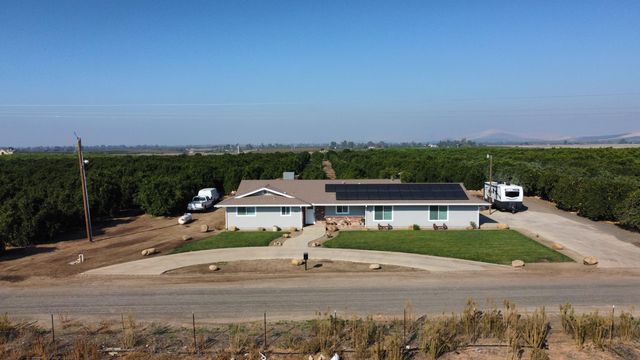 25386 78 Avenue, Terra Bella, CA 93270