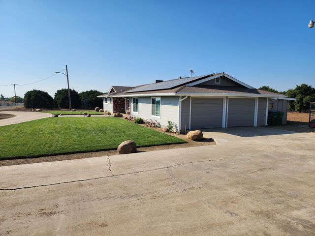 25386 78 Avenue, Terra Bella, CA 93270