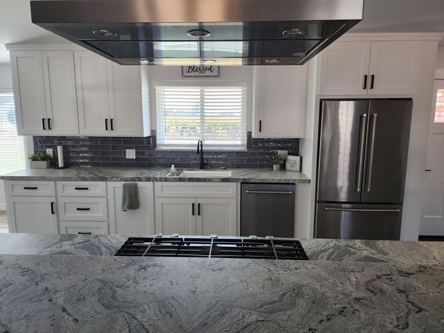 25386 78 Avenue, Terra Bella, CA 93270