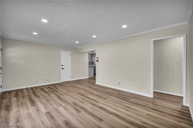 9019 Newkirk Drive, Parma Heights, OH 44130