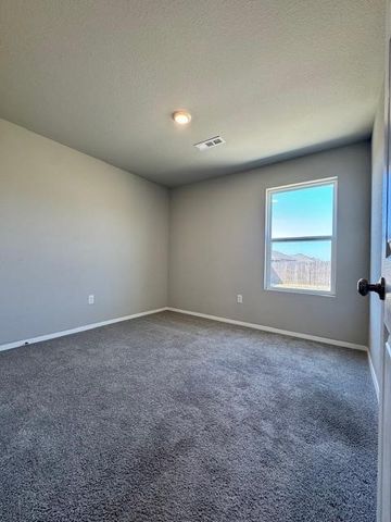 1402 S Pampas Street, Siloam Springs, AR 72761