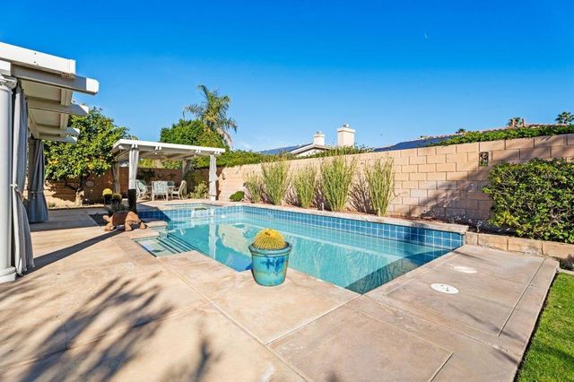 40622 Cabana Court, Palm Desert, CA 92260