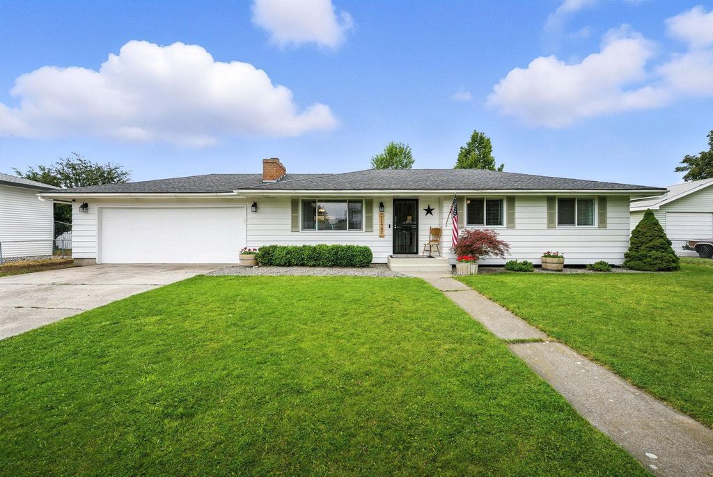 11702 E Buckeye Ave, Spokane Valley, WA 99206