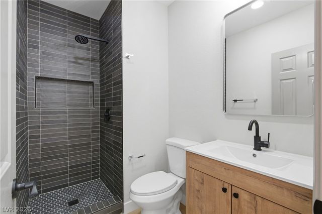 8550 Mountain Peak Circle, Las Vegas, NV 89147