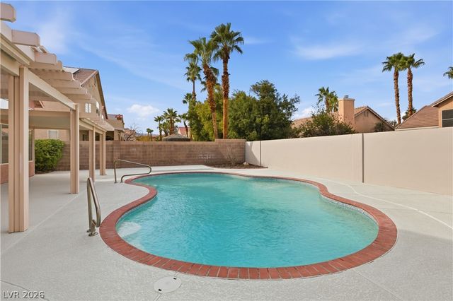 8550 Mountain Peak Circle, Las Vegas, NV 89147