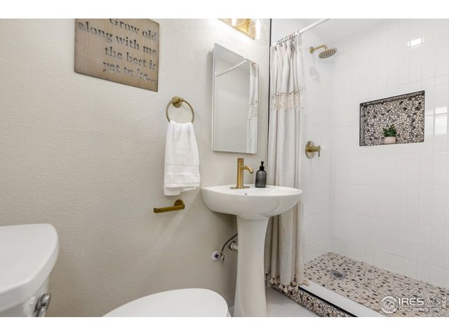 1120 Hartford Dr, Boulder, CO 80305