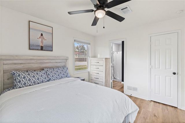 401 NE 88th Street, Kansas City, MO 64155