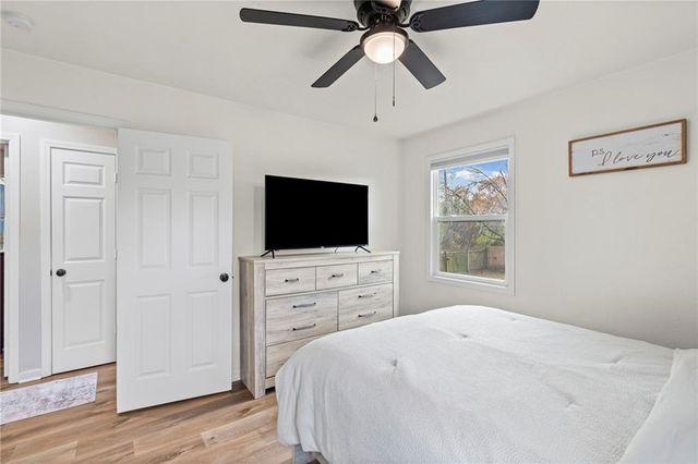 401 NE 88th Street, Kansas City, MO 64155