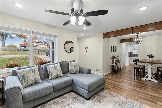 401 NE 88th Street, Kansas City, MO 64155