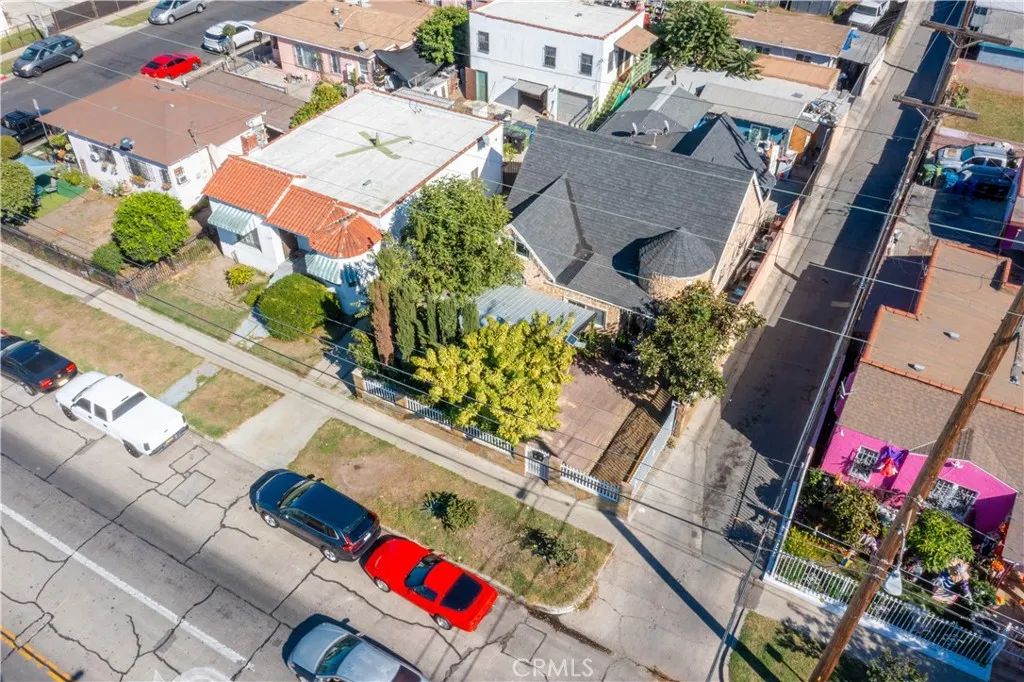 8710 Hooper Avenue, Los Angeles, CA 90002