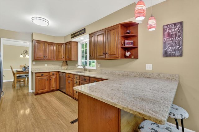 48377 Gyde Road, Canton, MI 48187
