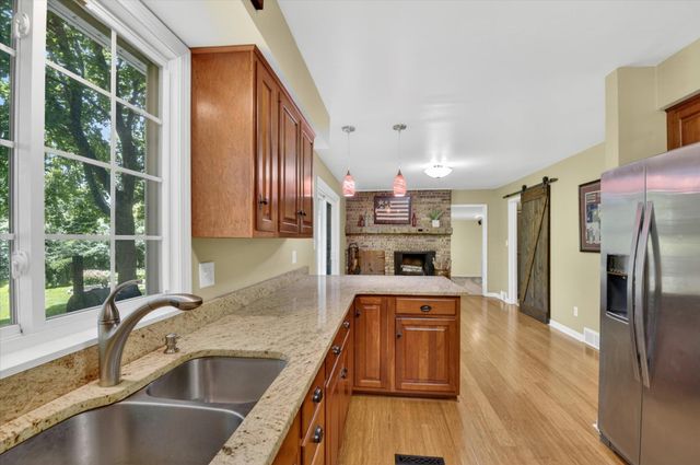 48377 Gyde Road, Canton, MI 48187