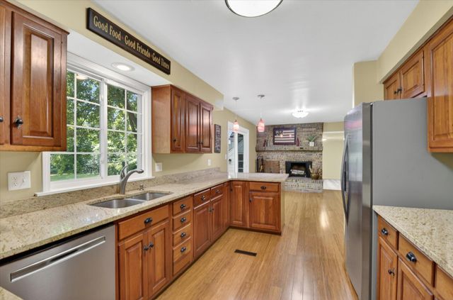 48377 Gyde Road, Canton, MI 48187