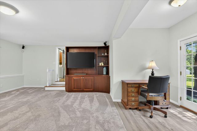 48377 Gyde Road, Canton, MI 48187