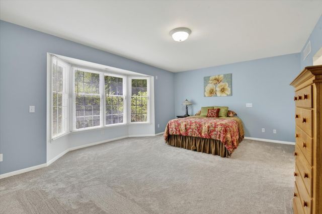 48377 Gyde Road, Canton, MI 48187