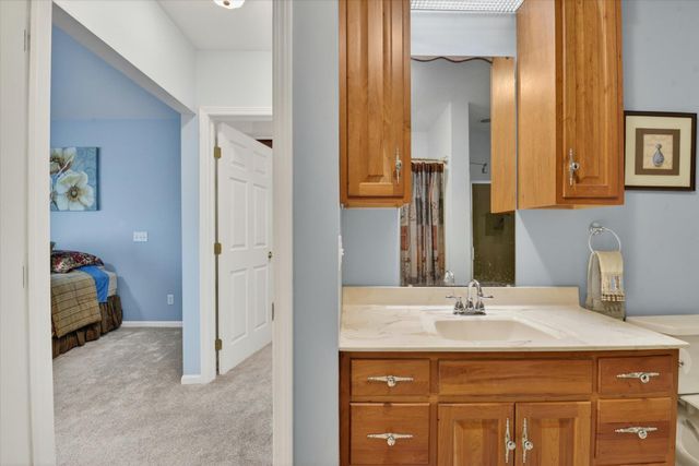 48377 Gyde Road, Canton, MI 48187