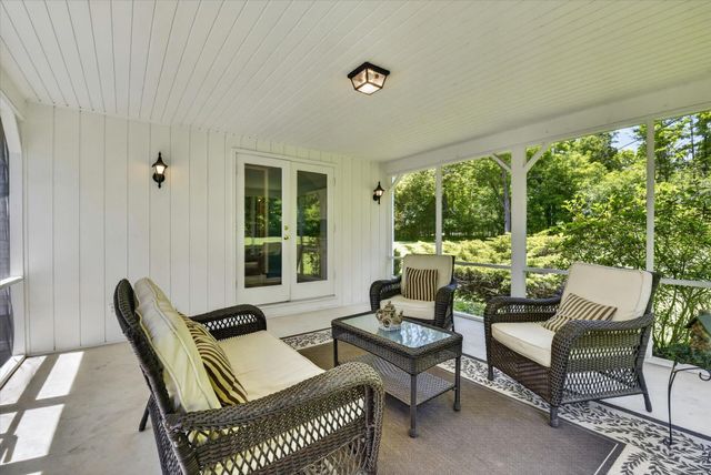 48377 Gyde Road, Canton, MI 48187