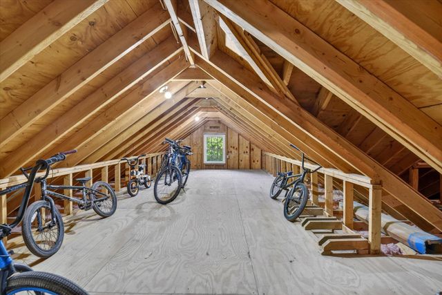 48377 Gyde Road, Canton, MI 48187